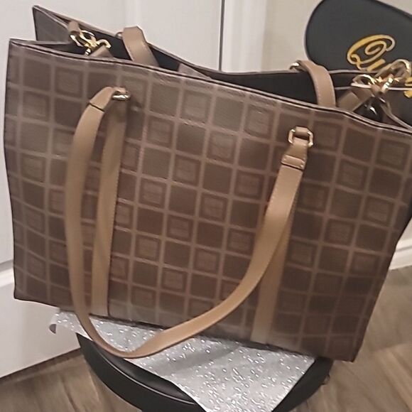 Steve Madden BOlivia Logo Tote Bag- Multi/Cognac - Picture 10 of 12